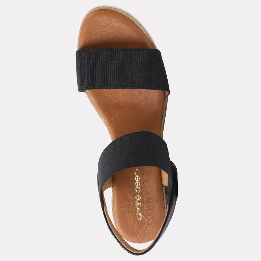 Neveah Wedge