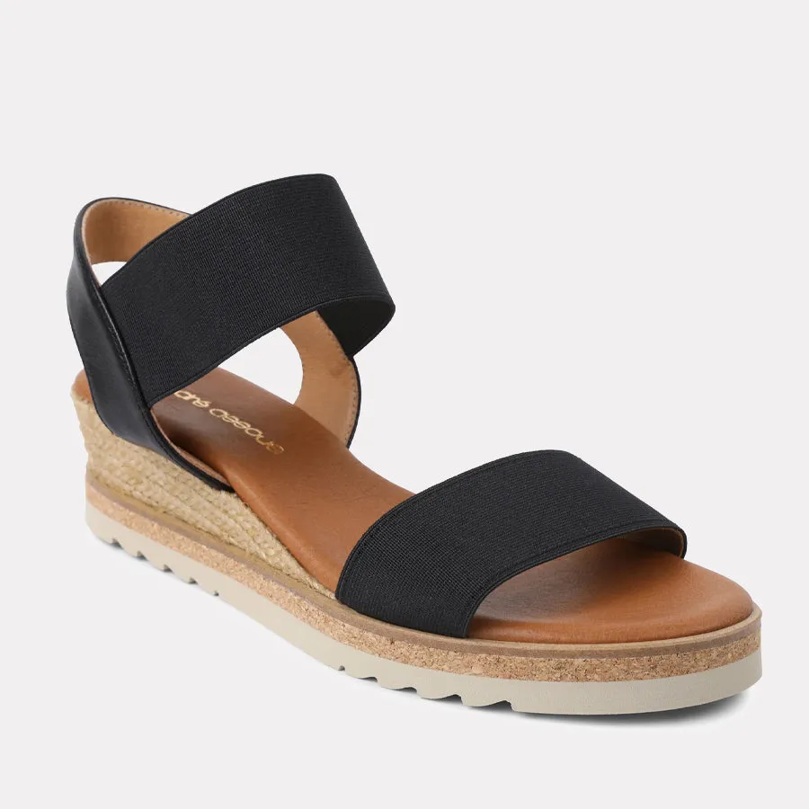 Neveah Wedge